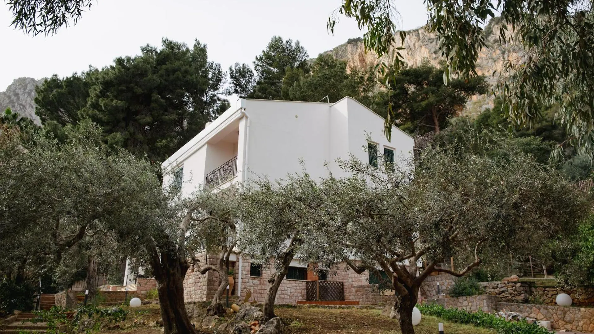 Villa Rubino Mondello - By Rentalbeb Italy Palermo